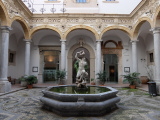 パレルモ Palermo アントニオ・サリナス州立考古学博物館